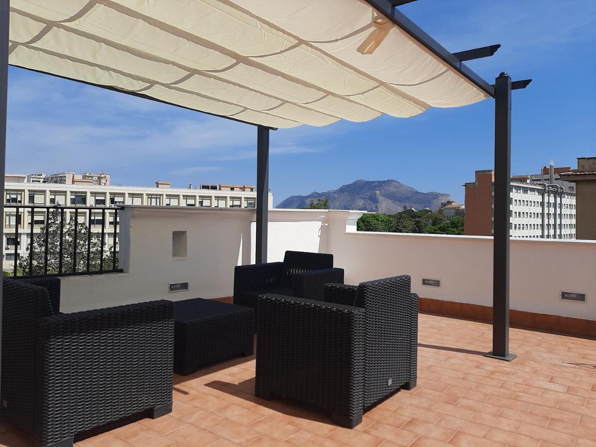 Triscele House Hotel Palermo Exterior photo